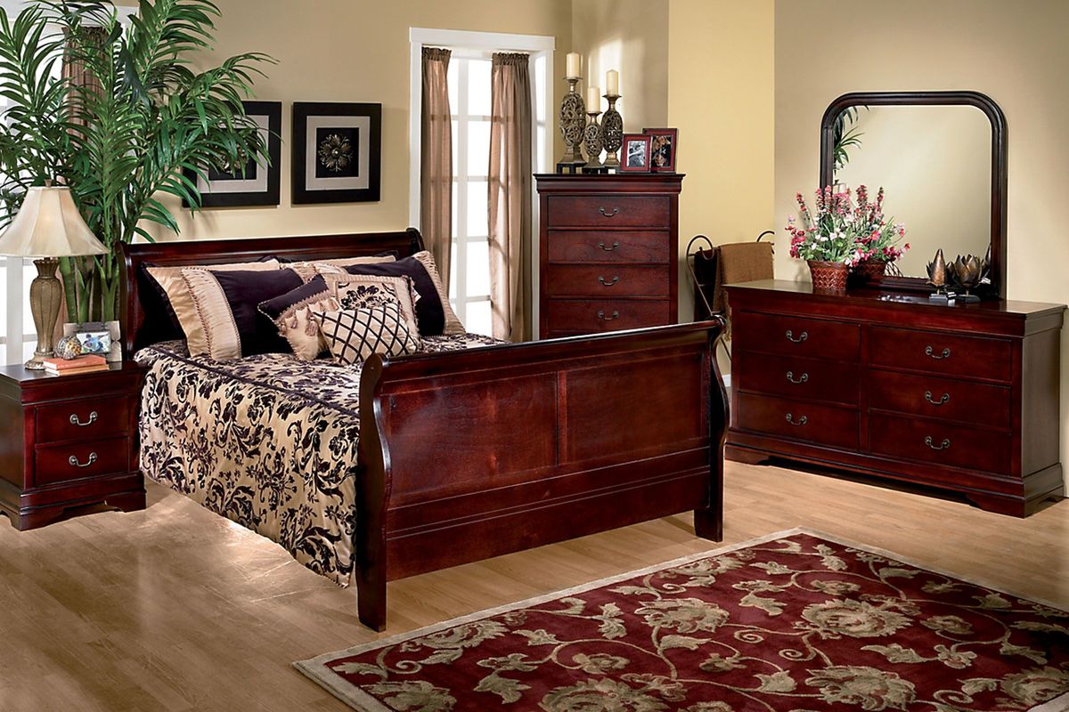 Louis 5 Piece King Bedroom Set