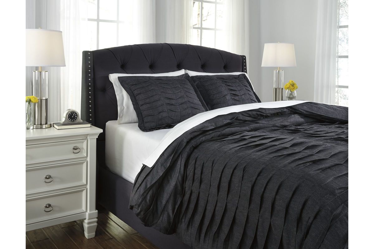 Voltos King Duvet Cover Set In Charcoal By Ashley At Gardner White